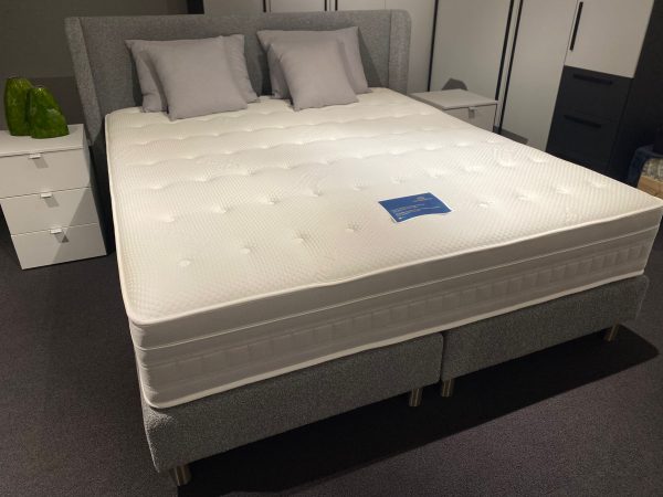Showroommodel boxspring
