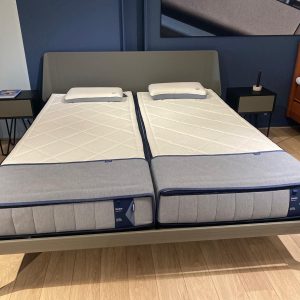 Auping Essential Showroom - Warm Grey