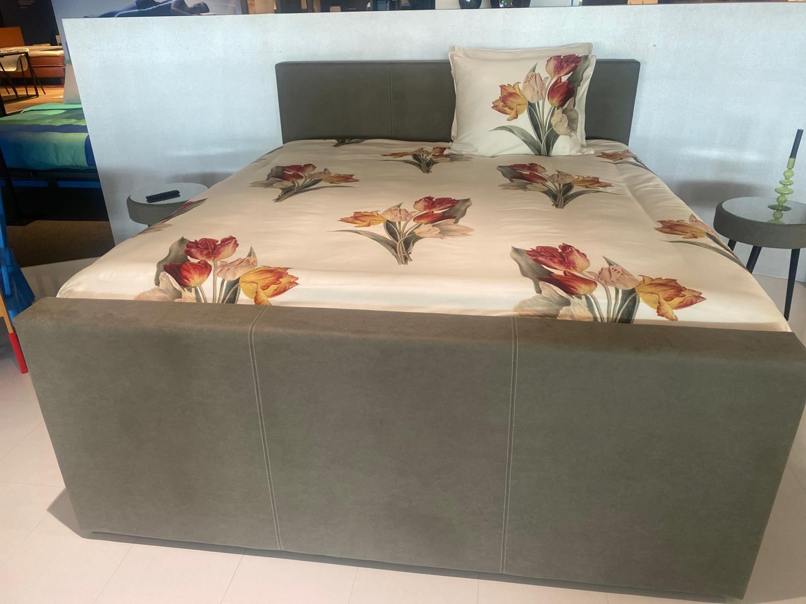 Showroom model boxspring Ambassador